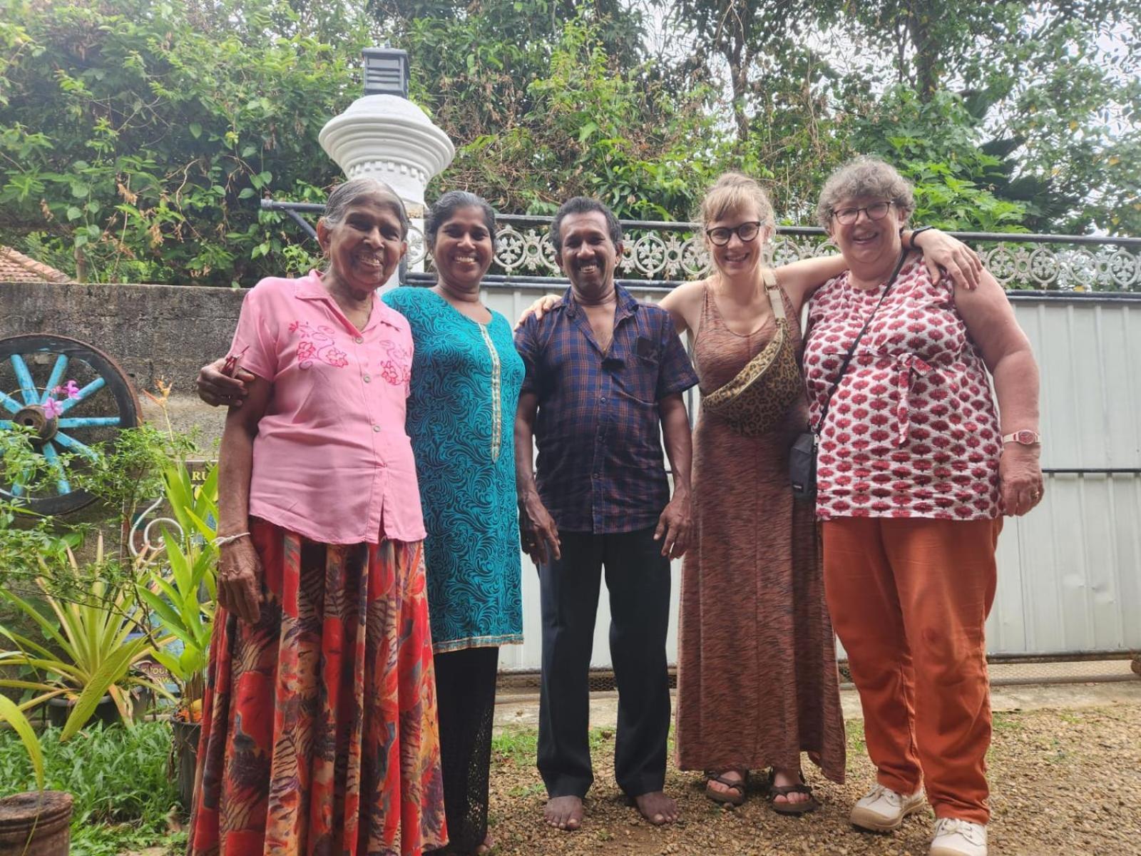 Ranjith Guest Hotel Mirissa Buitenkant foto